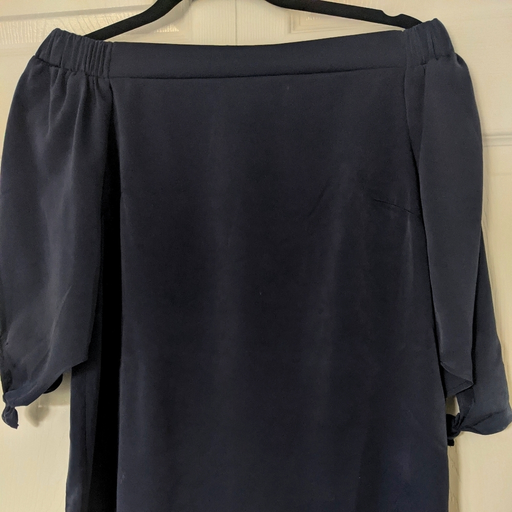 🌟Blue off the Shoulder top